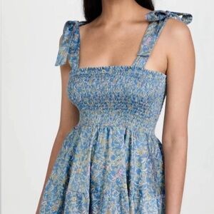 XiRENA Blue Floral Smocked Mini Dress
